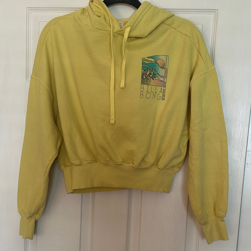 Billabong XS Pale Yellow Graphic Cropped Hoodie - beach vibes